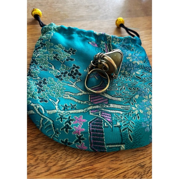 Stone Ring - Picture 2 of 2